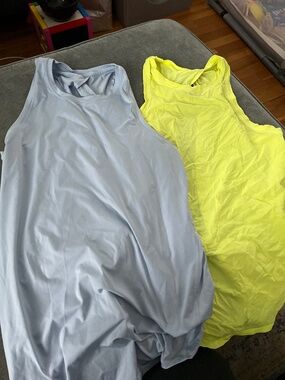 Lot of Lululemon All Tied Up tank